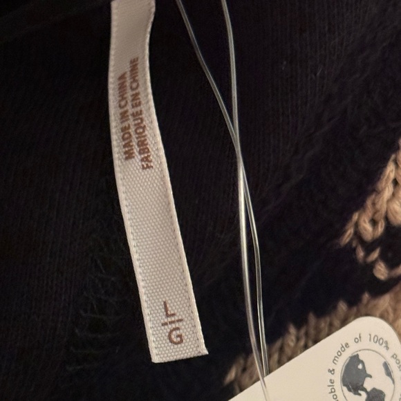 NWT Free People tan/black NWT
Lola Cropped Knit Top size large - Picture 5 of 7